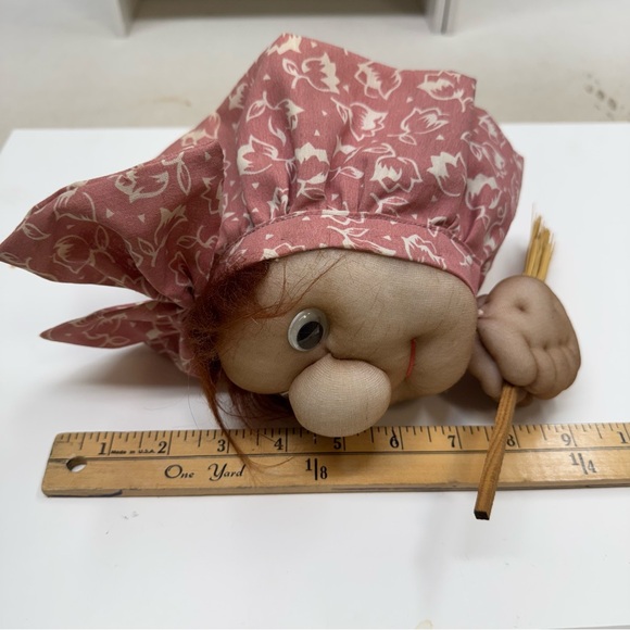 Vintage Panty Hose Witch Doll Plush Broom Halloween Fanny Staffed Toy Handmade - Picture 9 of 9